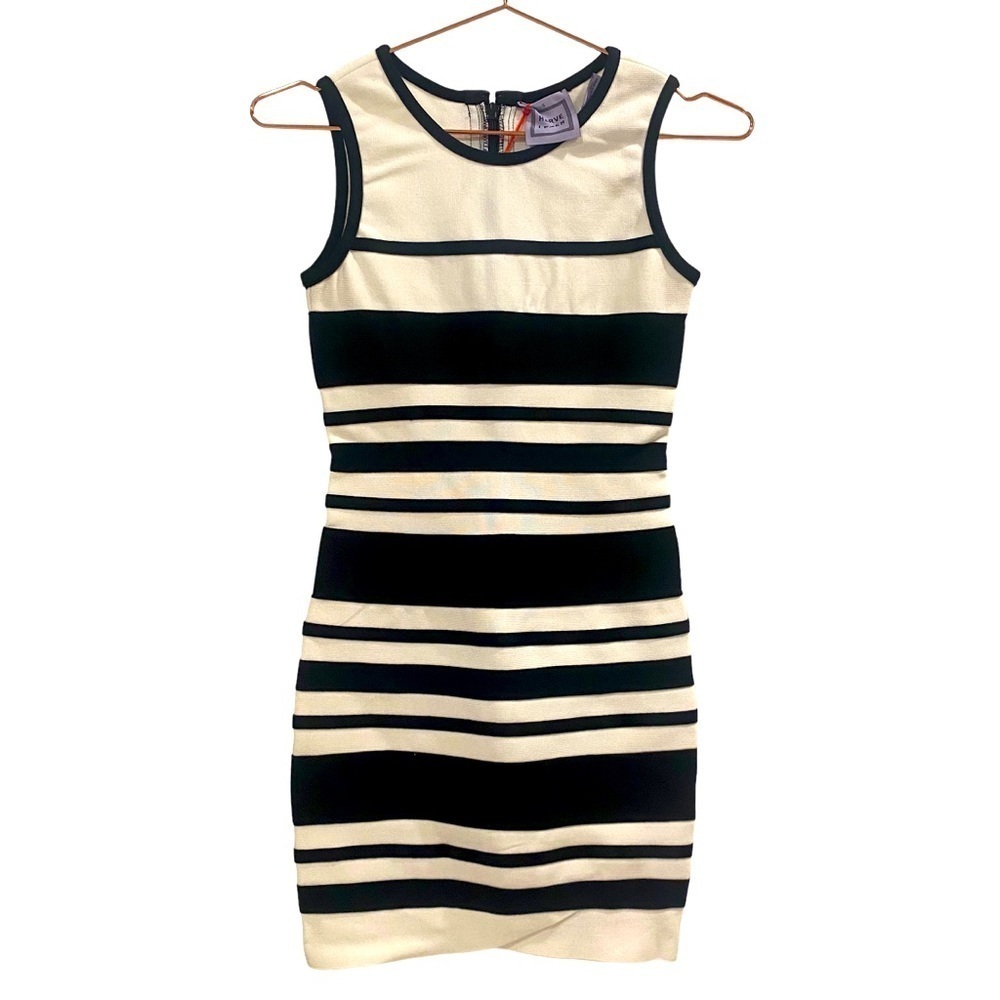 HERVE LEGER Black and White Striped Mini Bandage Dress Size Small NEW
